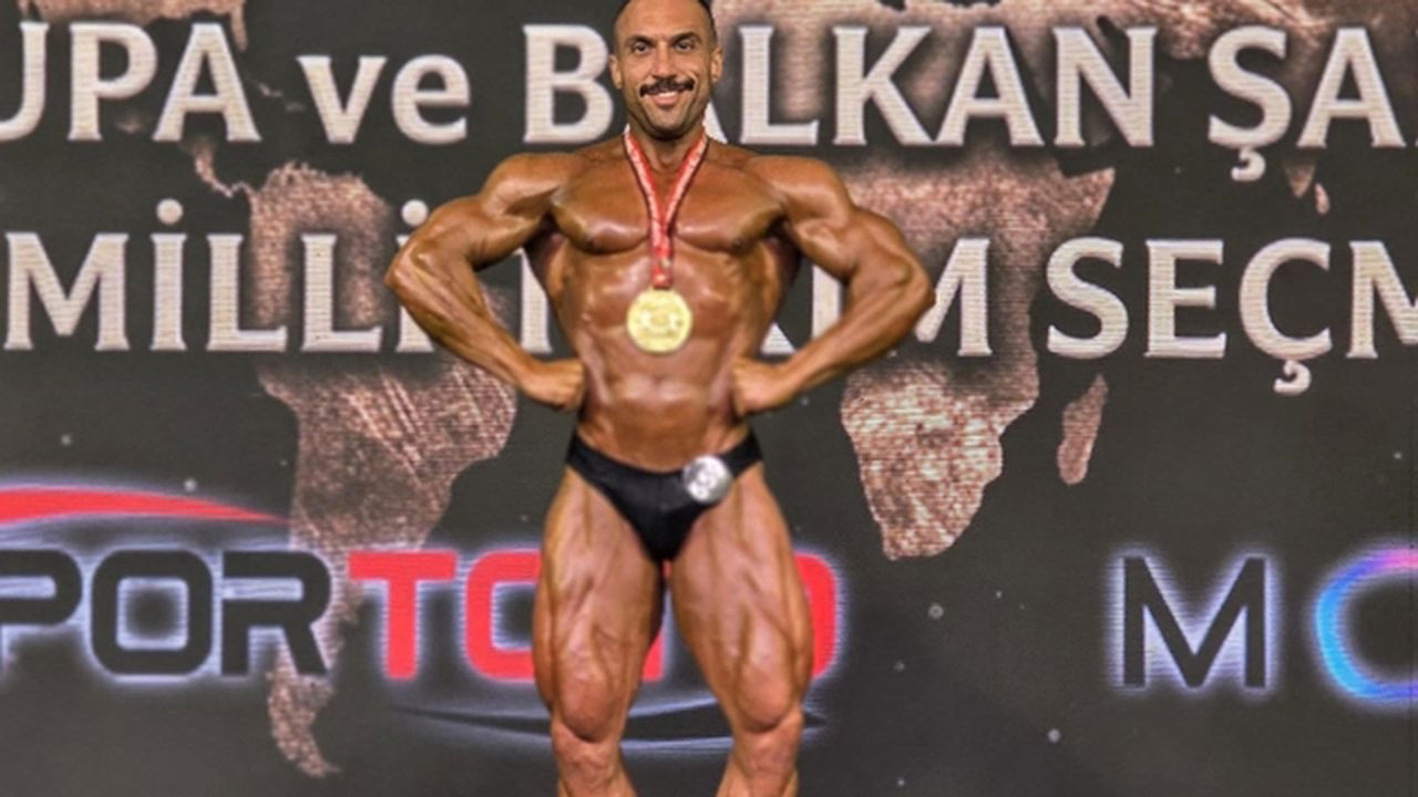 Ayvalıklı Fatih Sevinmiş Türkiye şampiyonu oldu