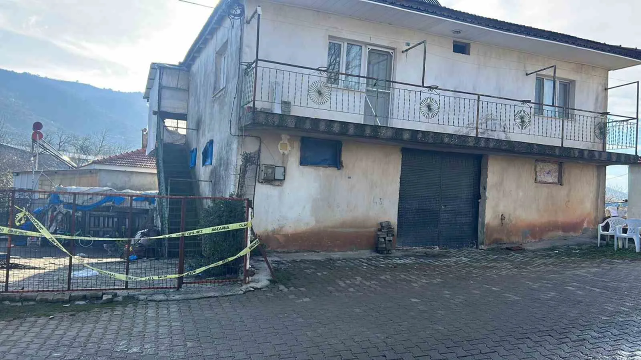 Manisa'da katliam! Boşanma aşamasındaydılar