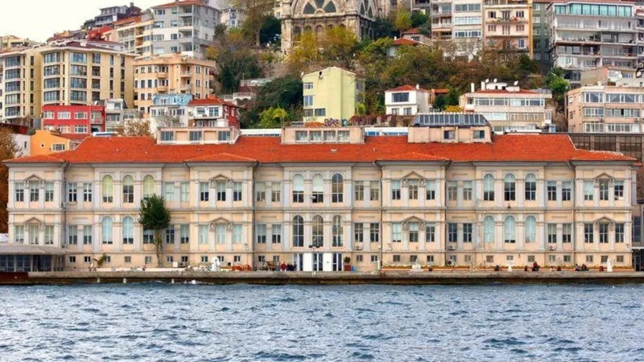 Mahkeme keyfi bölüm kapatmaya dur dedi