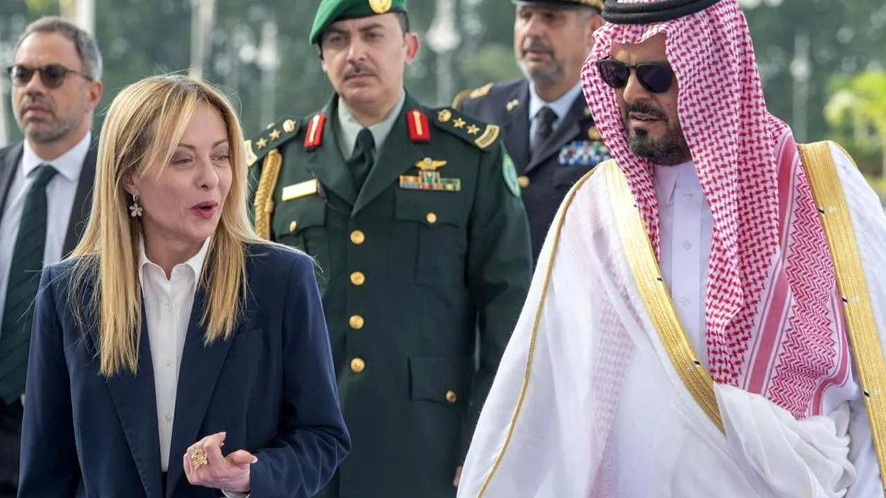 Meloni'den Körfez'de petrol diplomasisi