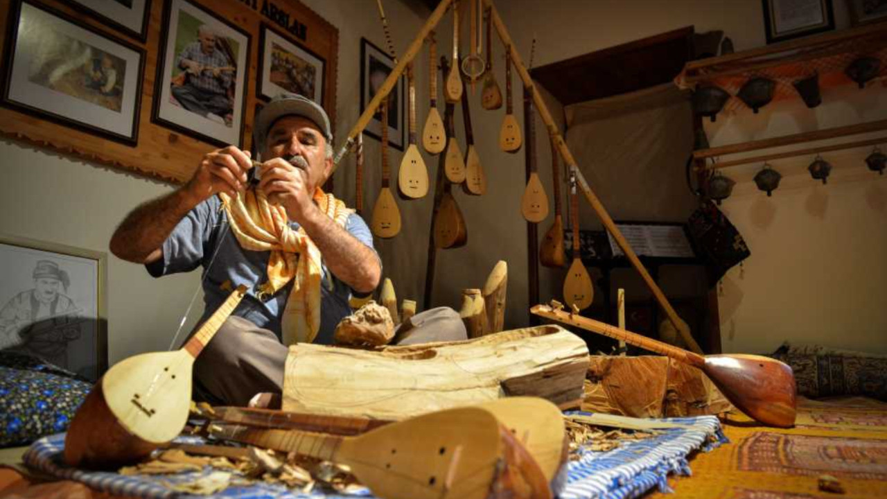 Telif haklarında istismar mı var? Halk türkülerini parsellediler