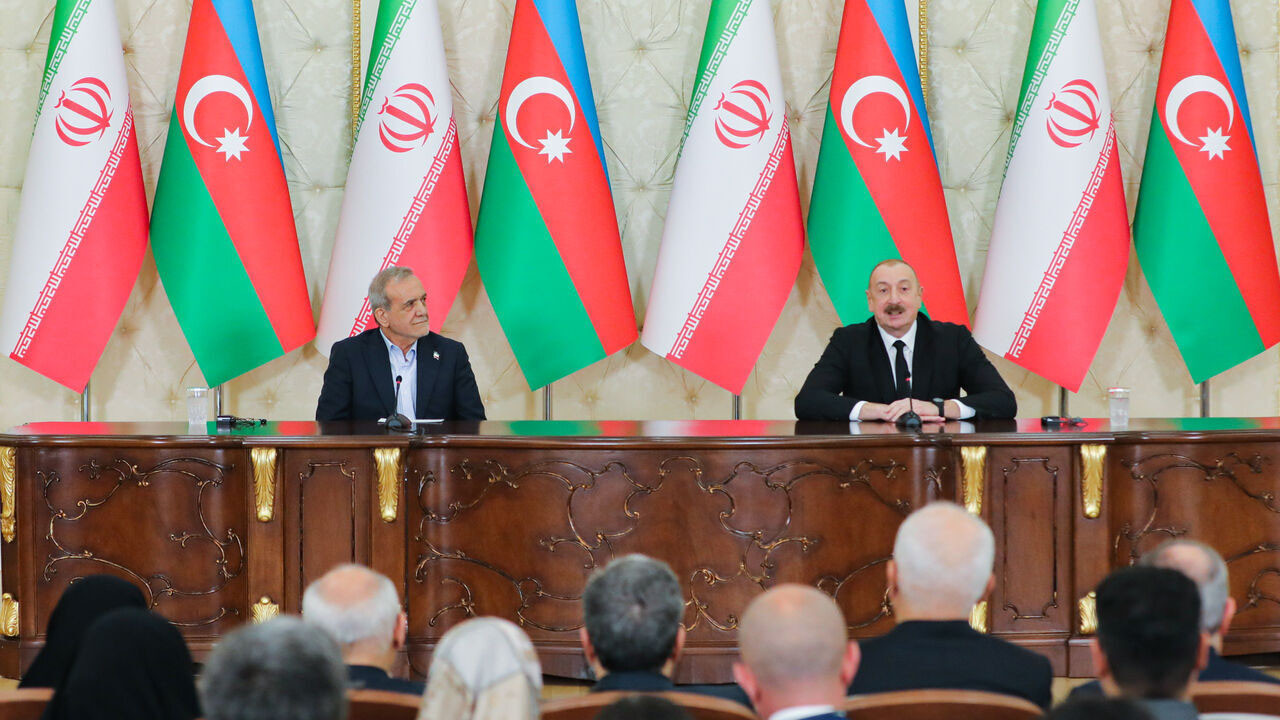 İran ve Azerbaycan'dan ateşkes sonrası ilk görüşme