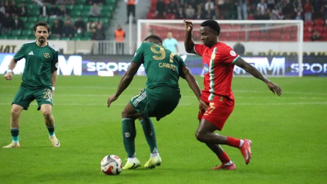 Esenler Erokspor – Amed SK maçı ne zaman, saat kaçta ve hangi kanalda?