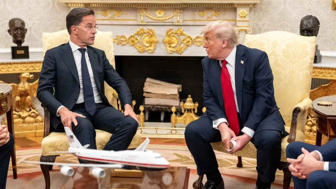 Trump ve Rutte Beyaz Saray'da görüştü: İttifaka sert eleştiri