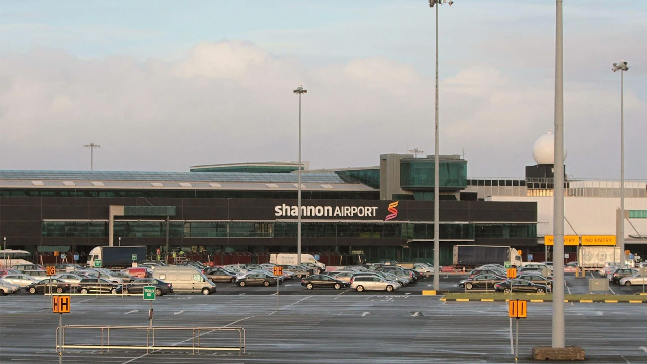 ABD askeri uçağına baltalı saldırı! Kimliği belli oldu