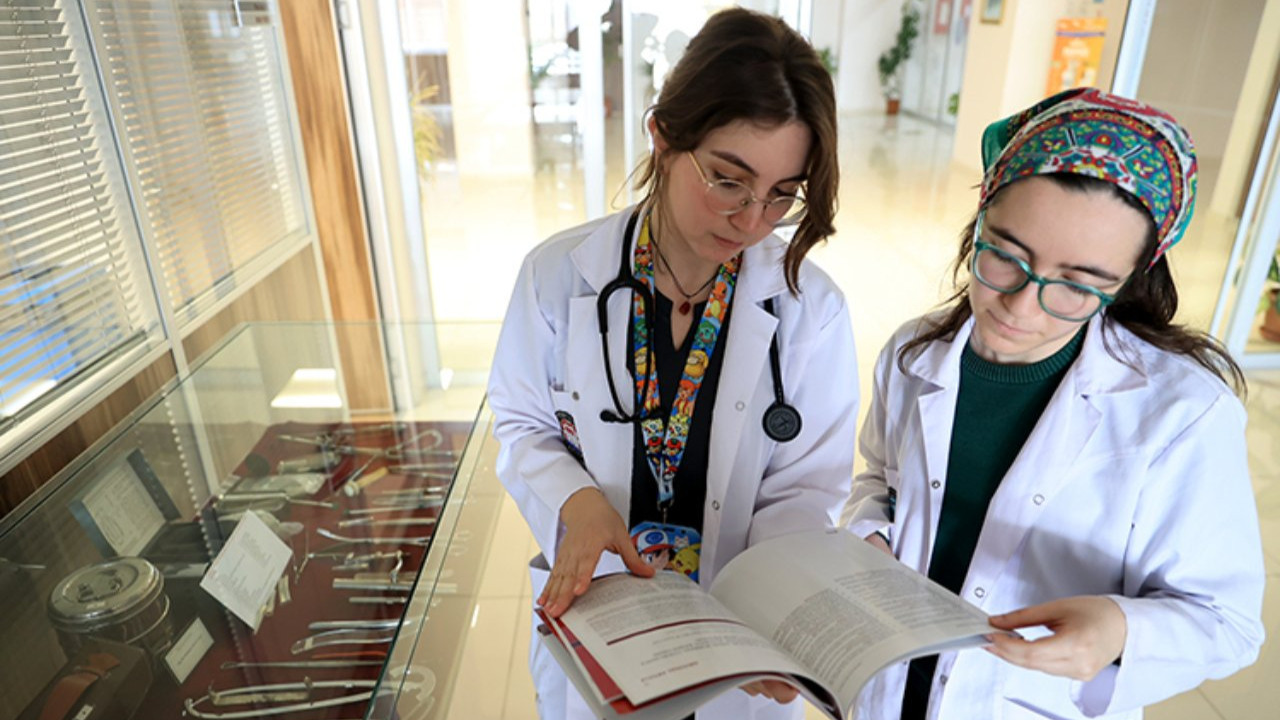 Bilim ana dilde düşünülür toplum ana dilde iyileşir