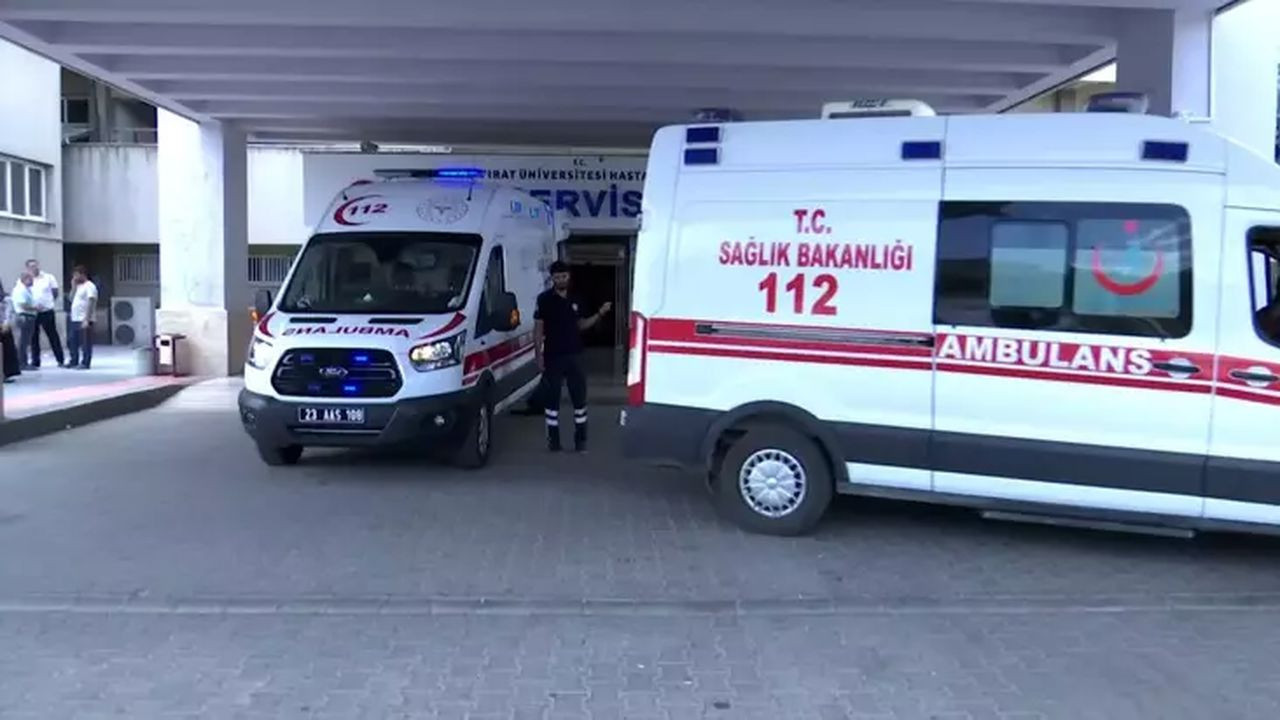 Elazığ’da iskele çöktü: 4 işçi yaralandı