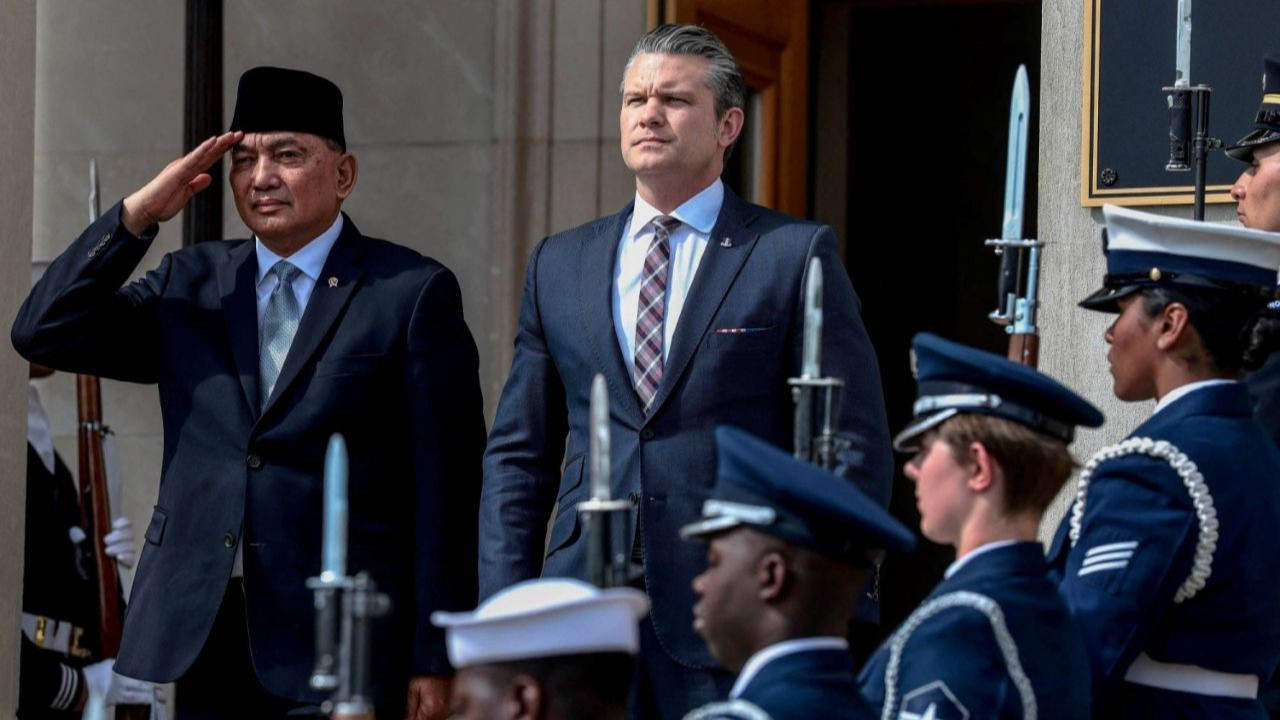 ABD ile Endonezya arasında 'büyük' savunma anlaşması: Malakka Boğazı'na kuşatma