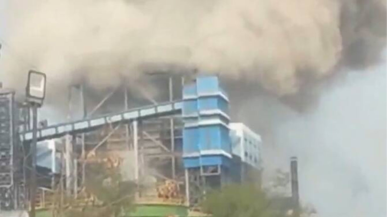 Elektrik santralinde patlama! 9 kişi hayatını kaybetti