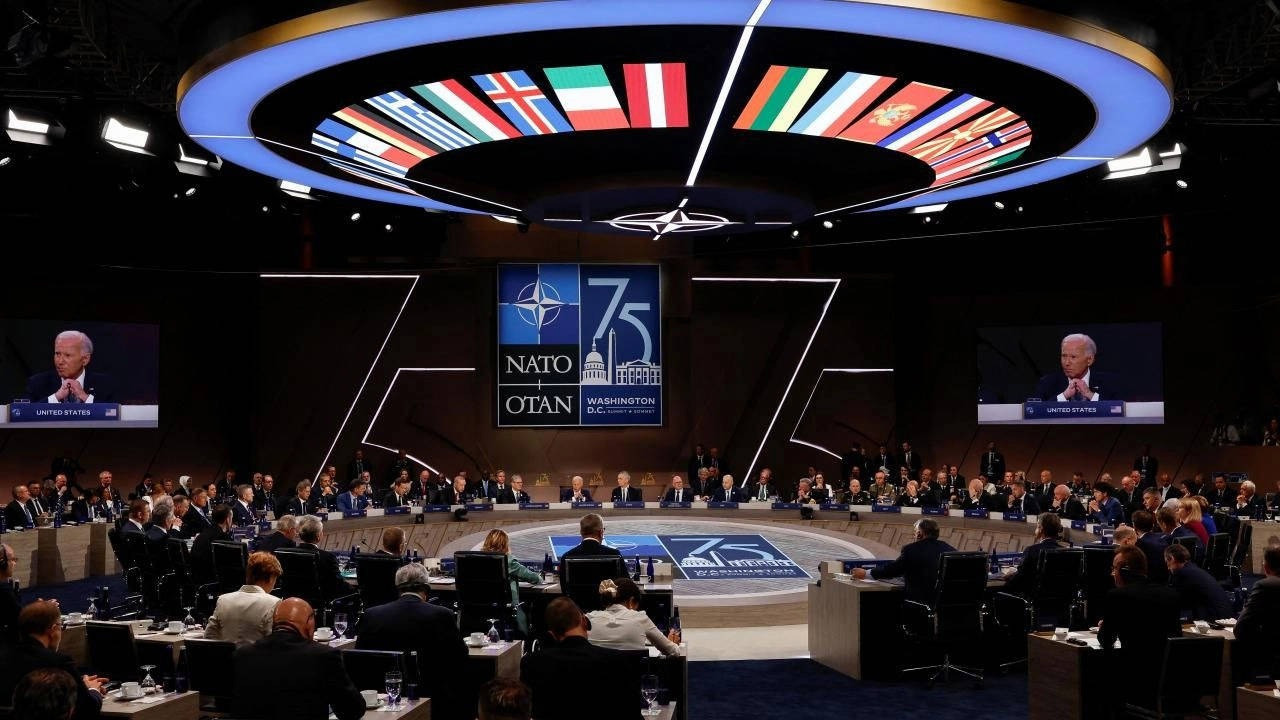 NATO'dan ayrılma referandumu: O ülkeden kritik hamle