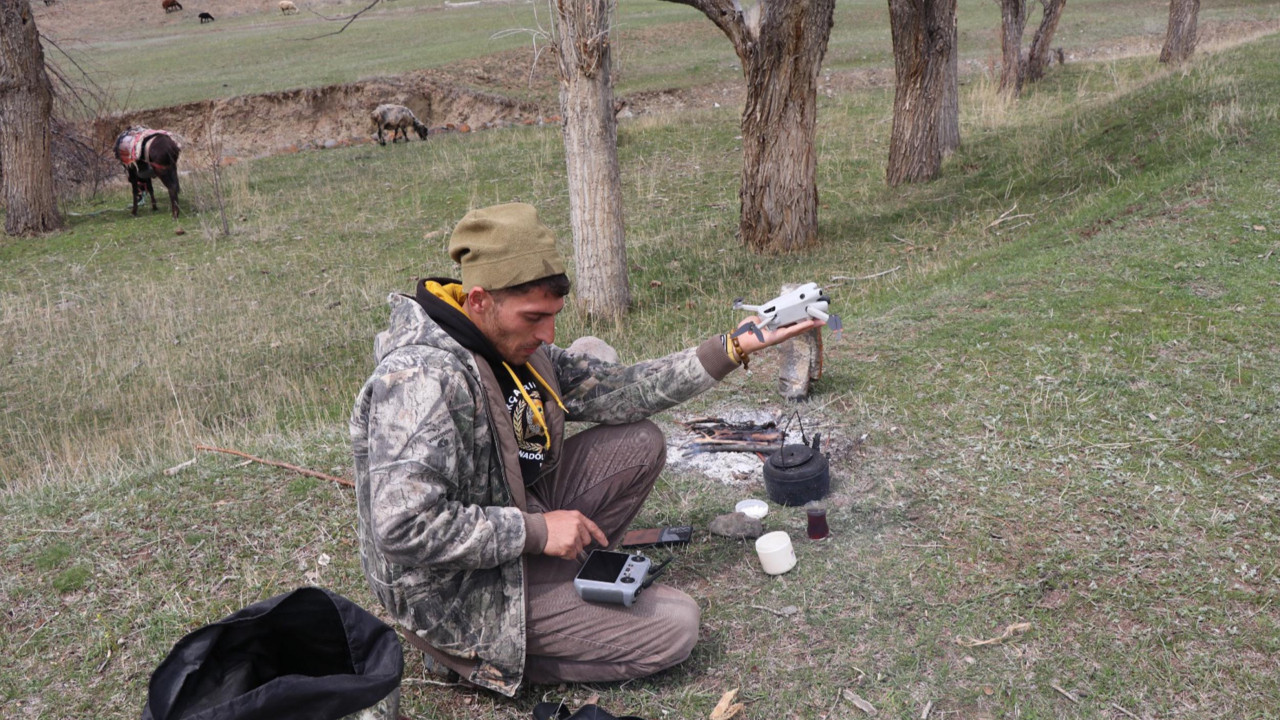 Çoban 30 saniyede sürüyü böyle topladı! Teknoloji zaman kazandırdı
