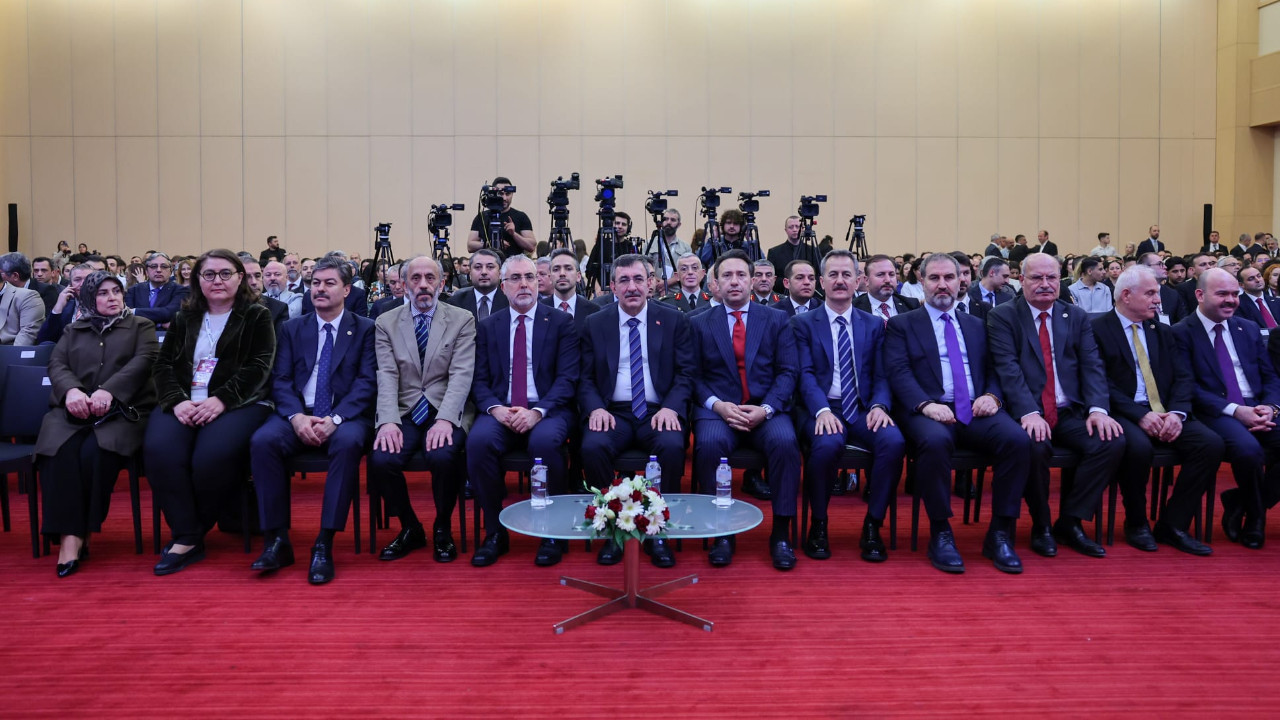 Cevdet Yılmaz: ’Dijital Türk Lirası parasal egemenliğimizin kalesi olacak’