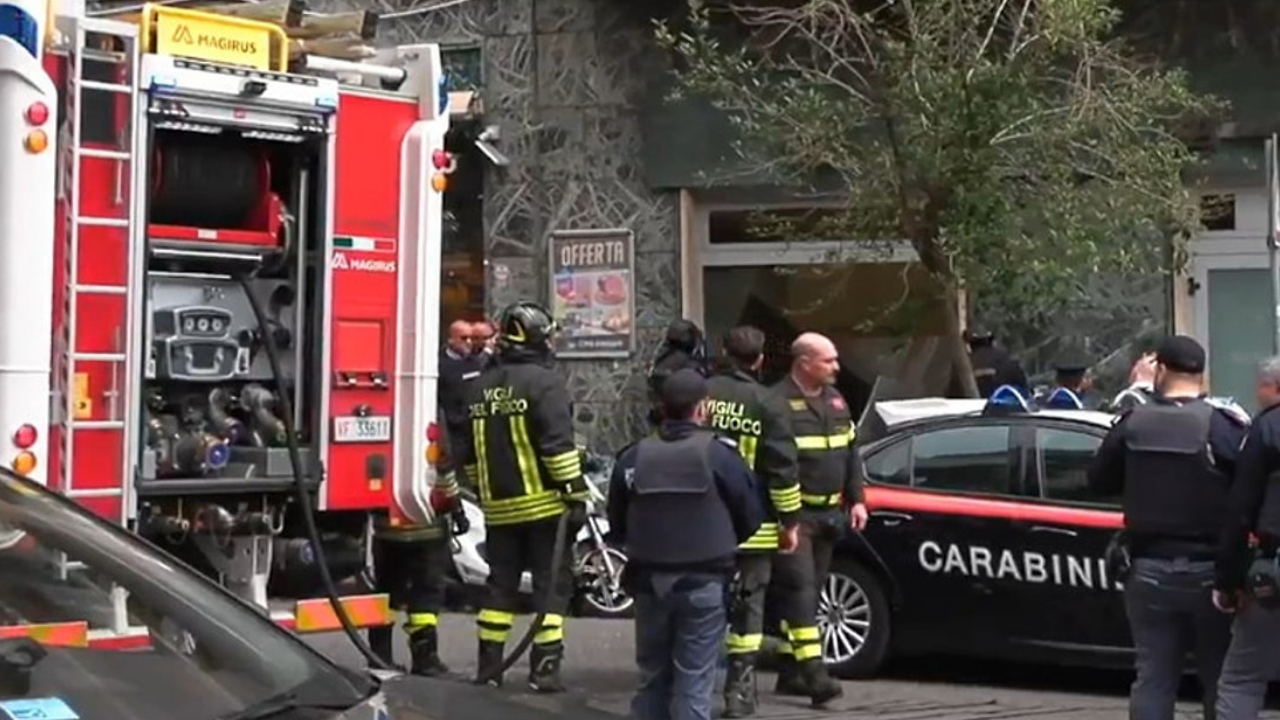 Film gibi banka soygunu! 25 kişiyi rehin aldılar kaçtıkları yer şaşırttı