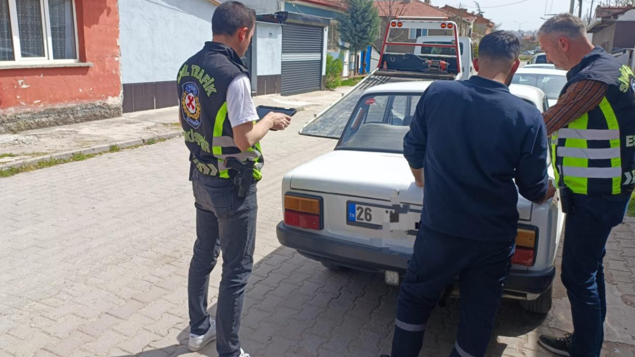 Otomobiliyle drift yapan sürücüye 340 bin lira ceza uygulandı