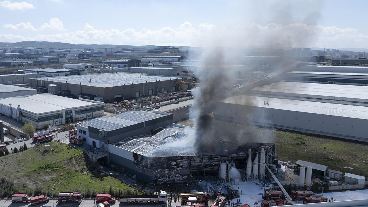 Ankara’daki fabrika yangınından acı haber! Bir işçi hayatını kaybetti