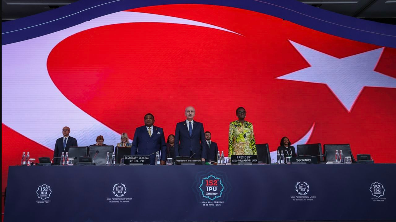 'Bu dünya böyle gitmez, yeni bir yola ihtiyaç var'