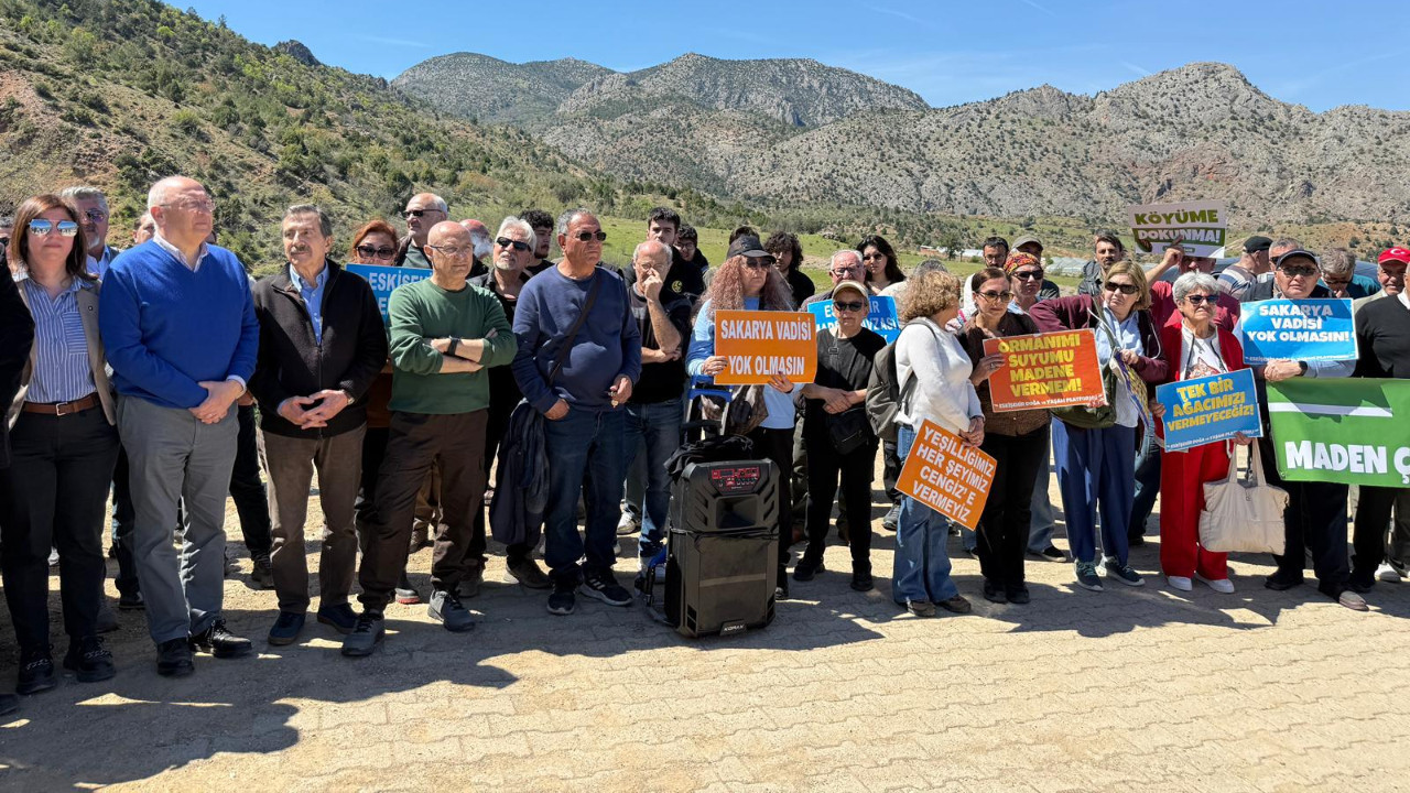 Tarım alanlarına maden projesine köylülerden tepki: Bu topraklar geleceğimiz