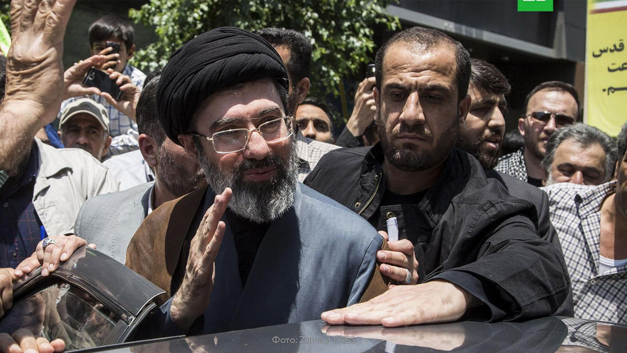 İran lideri Mücteba Hamaney'den açıklama: Düşman saflarında kırılma meydana geldi