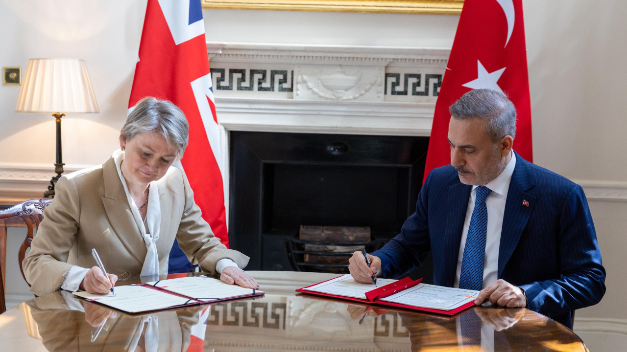 Türkiye ve Birleşik Krallık anlaştı! İmzalar atıldı! Açıklama geldi