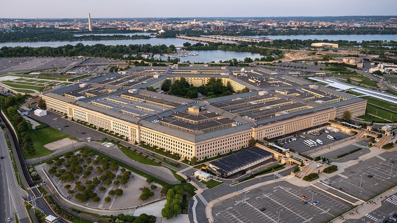 Pentagon’un e-postalları