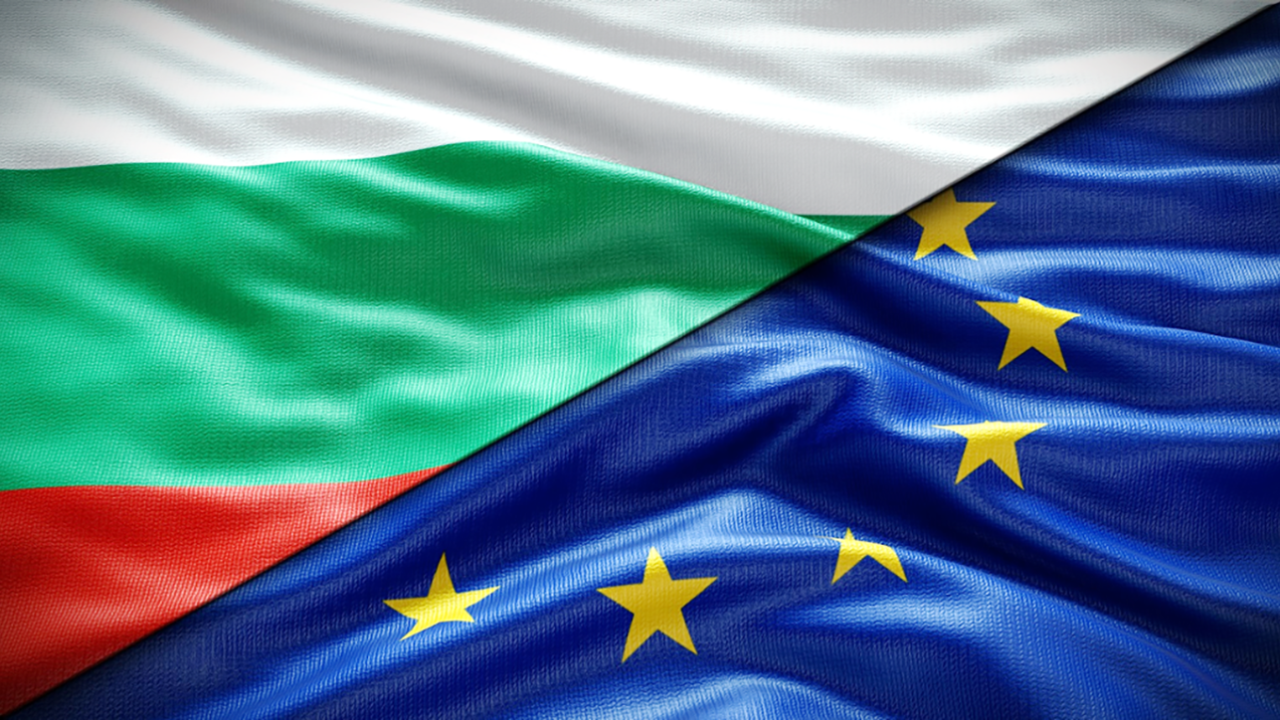 Bulgaristan istikrara kavuştu: Radev sandıktan güçlü çıktı