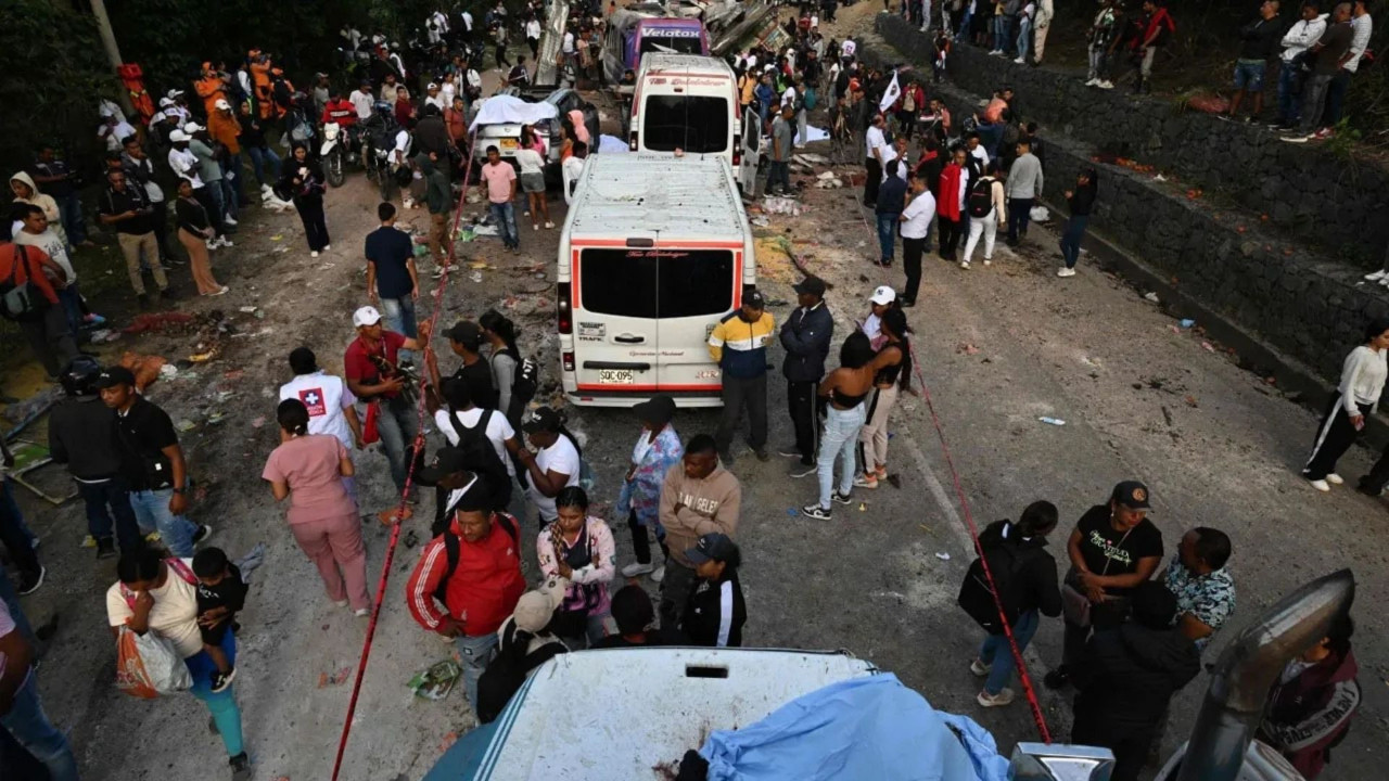 Kolombiya'da bombalı saldırı: 14 ölü, 38 yaralı