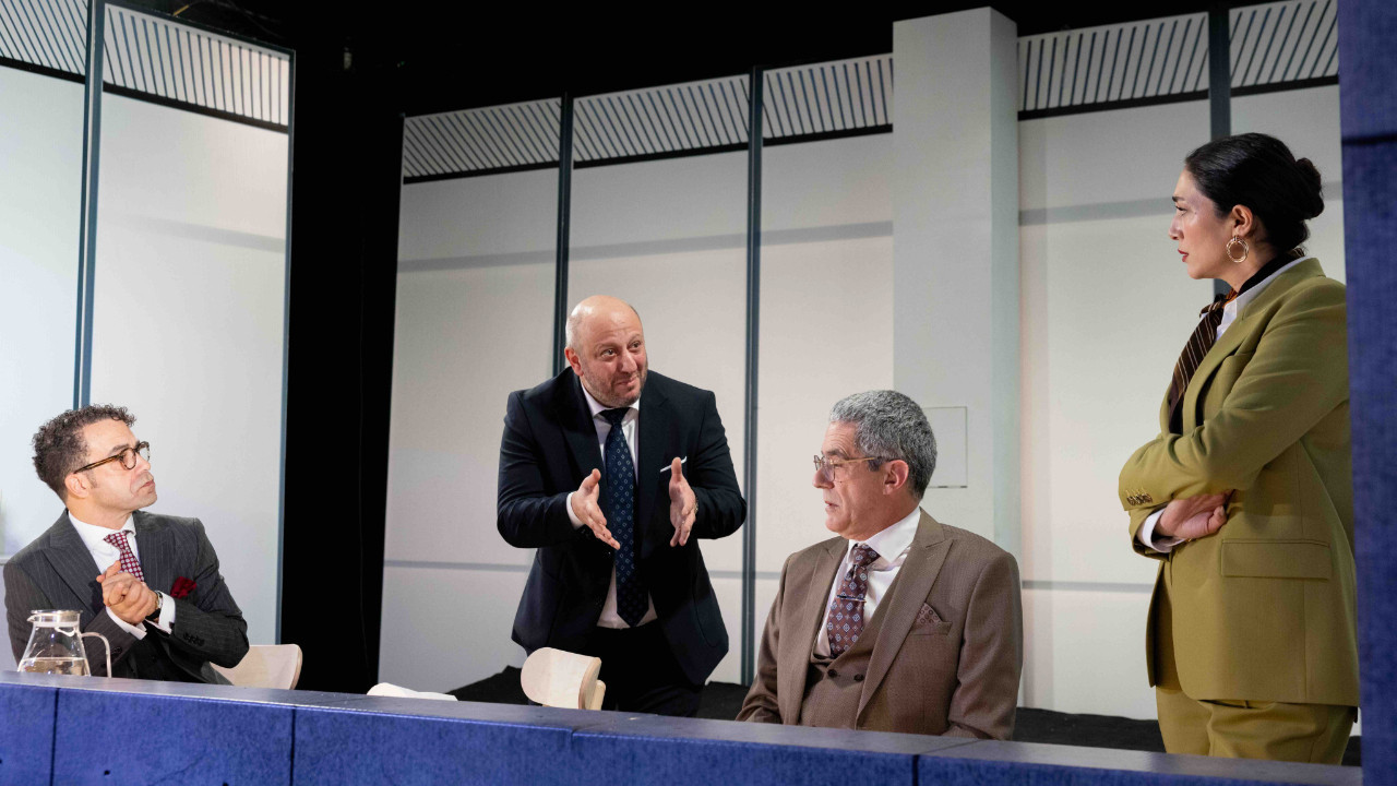 Metot yeniden perde dedi