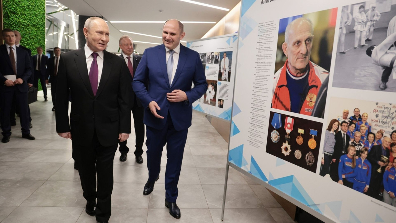 Putin'den anlamlı ziyaret: Judo hocasının mirasını onurlandırdı