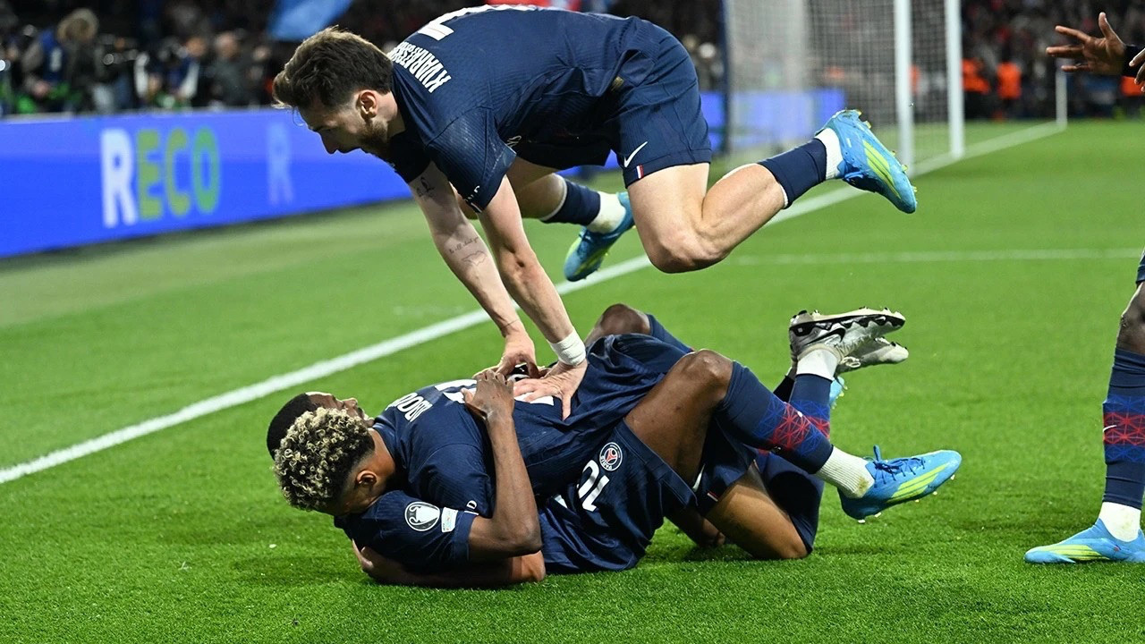 Şampiyonlar Ligi'nde gol yağmuru: PSG 5-4 Bayern Münih