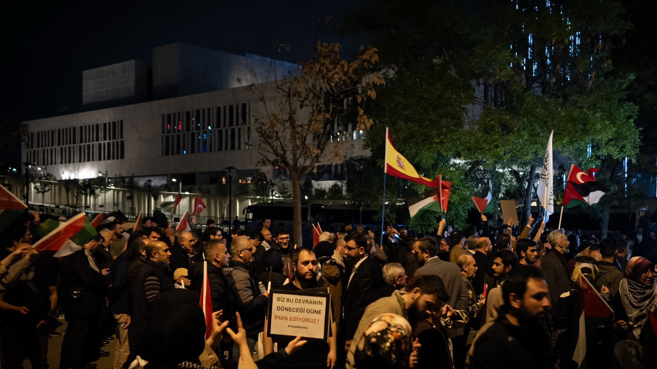Ankara'da dev protesto! İsrail'in Sumud Filosu'na saldırısı lanetlendi
