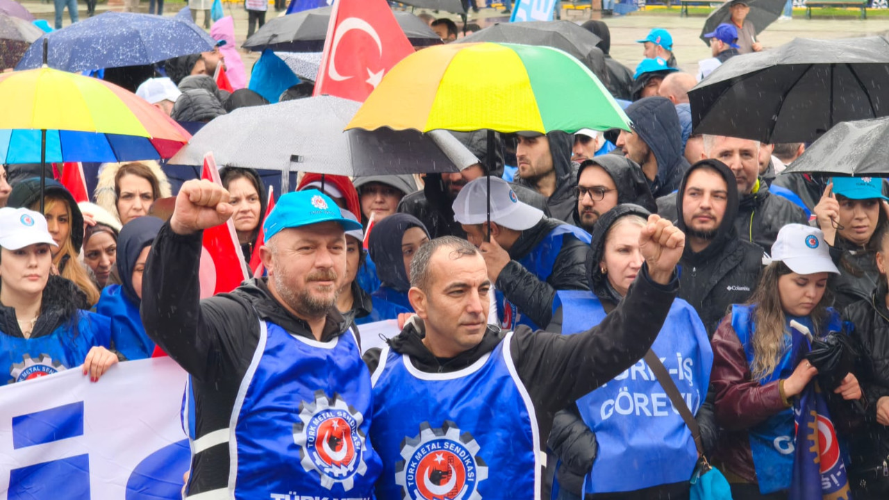 Eskişehir’de 1 Mayıs coşkuyla kutlandı: Binlerce kişi alanlardaydı