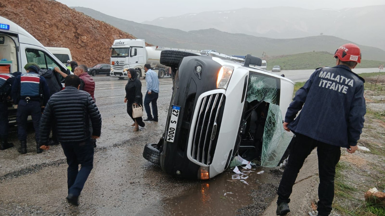 Malatya'da trafik kazası: 12 yaralı var