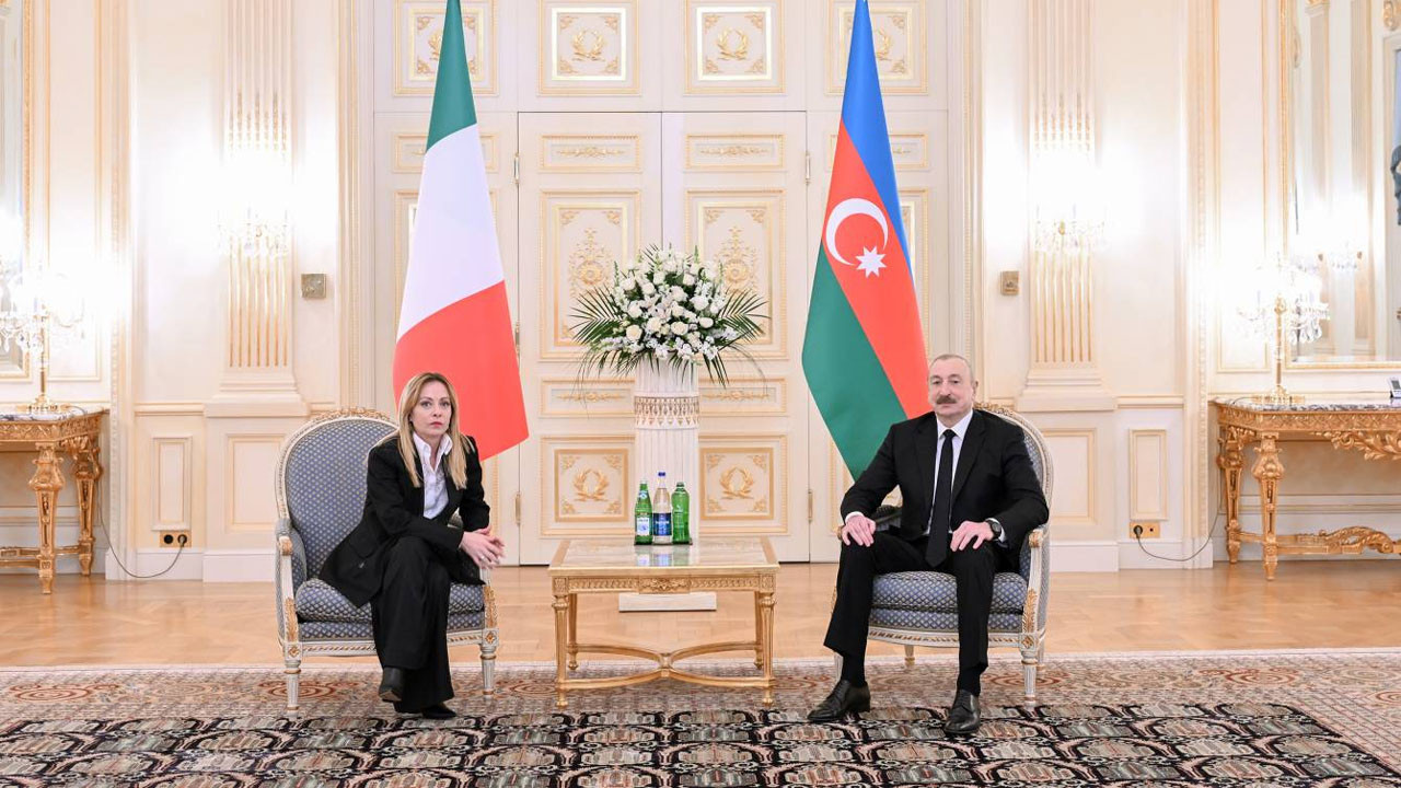 Azerbaycan Cumhurbaşkanı Aliyev ve İtalya Başbakanı Meloni'den kritik görüşme! Masada hangi başlıklar vardı?
