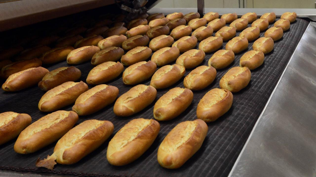Halk Ekmek'e yüzde 25 zam geldi! İBB fiyatları arttırdı