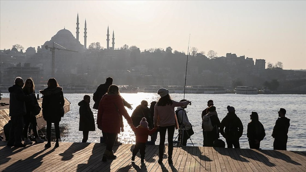 İstanbul'da sıcaklıklar yükseliyor! AKOM tarih verdi
