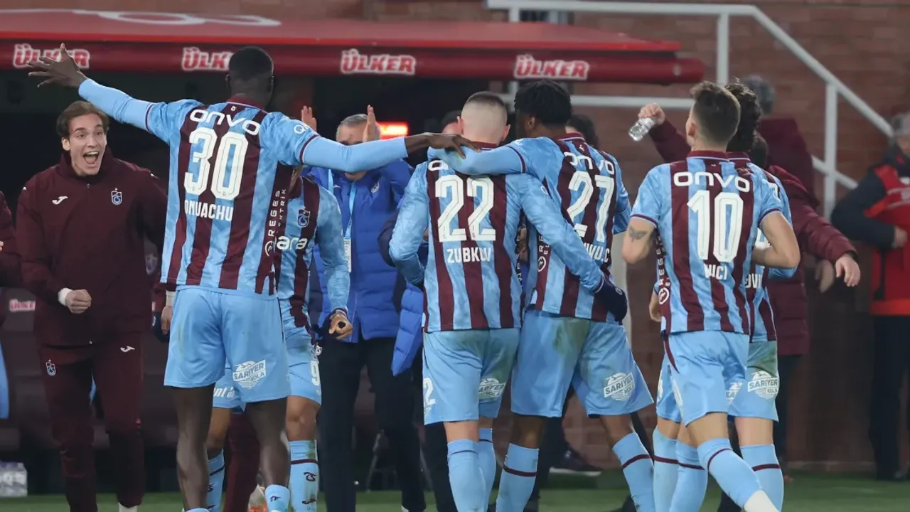 Trabzonspor'un yeni transferini duyurdu! Fenerbahçe'den kaptılar
