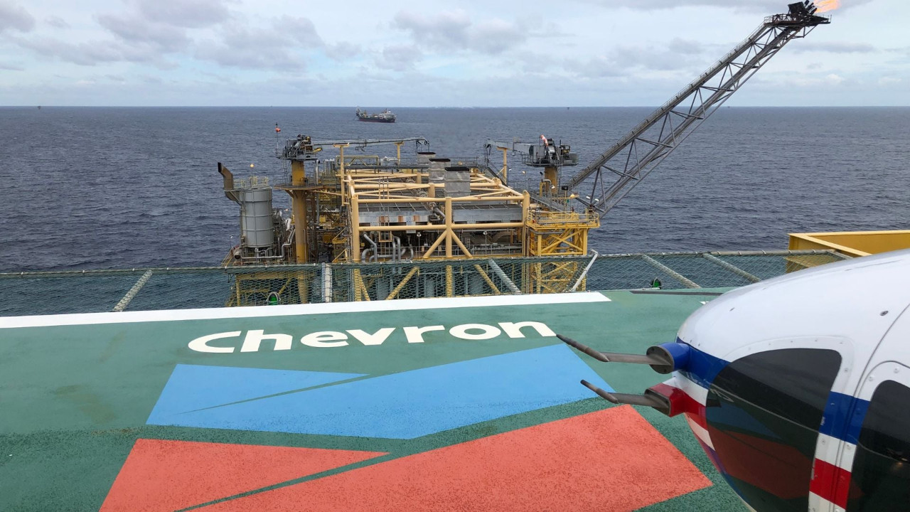 Amerikan petrol devleri büyürken faturayı halk ödüyor