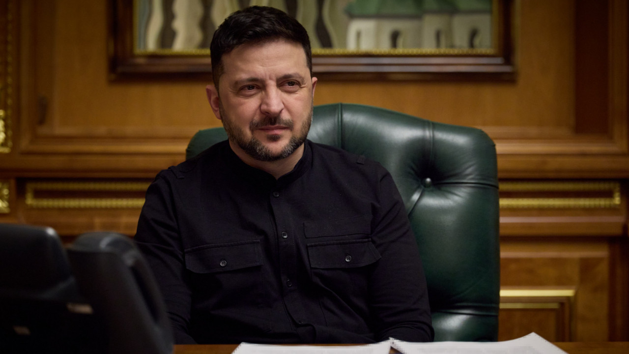 Zelenskiy, Putin'in üçüncü bir ülkede görüşme teklifine yanıt verdi