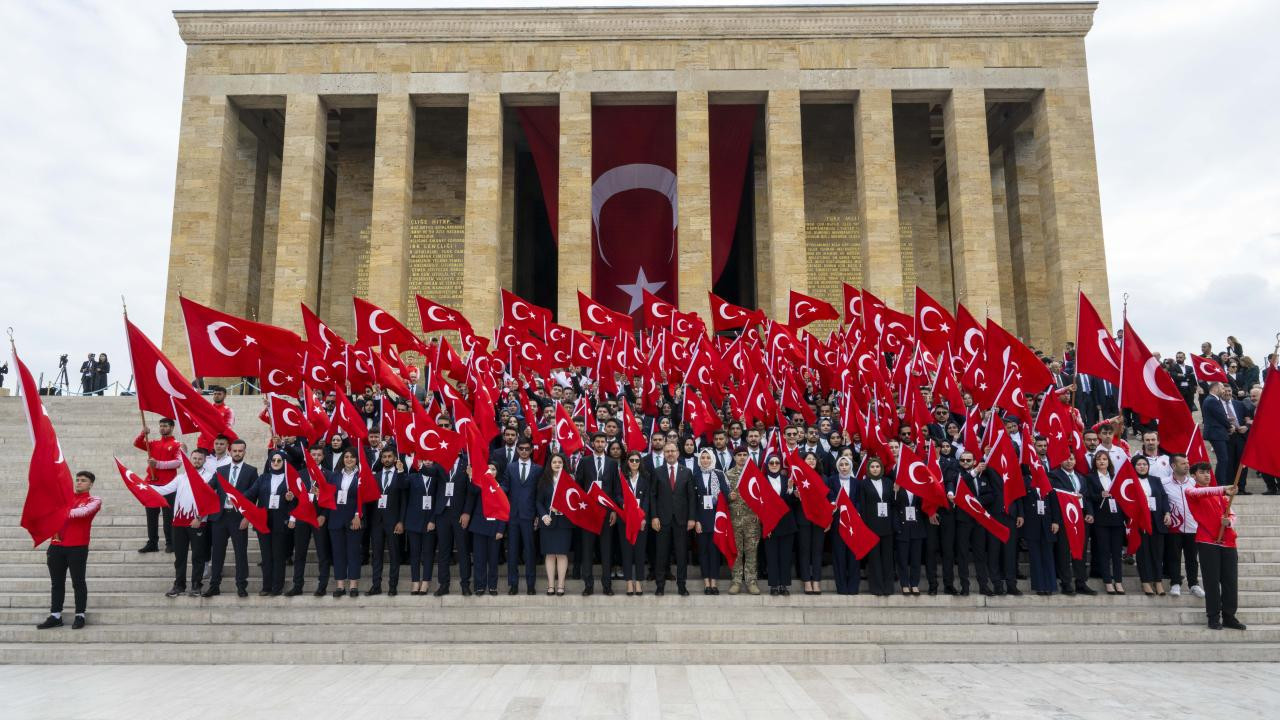 18 Mayıs resmi tatil mi? 18 Mayıs yarım gün mü?