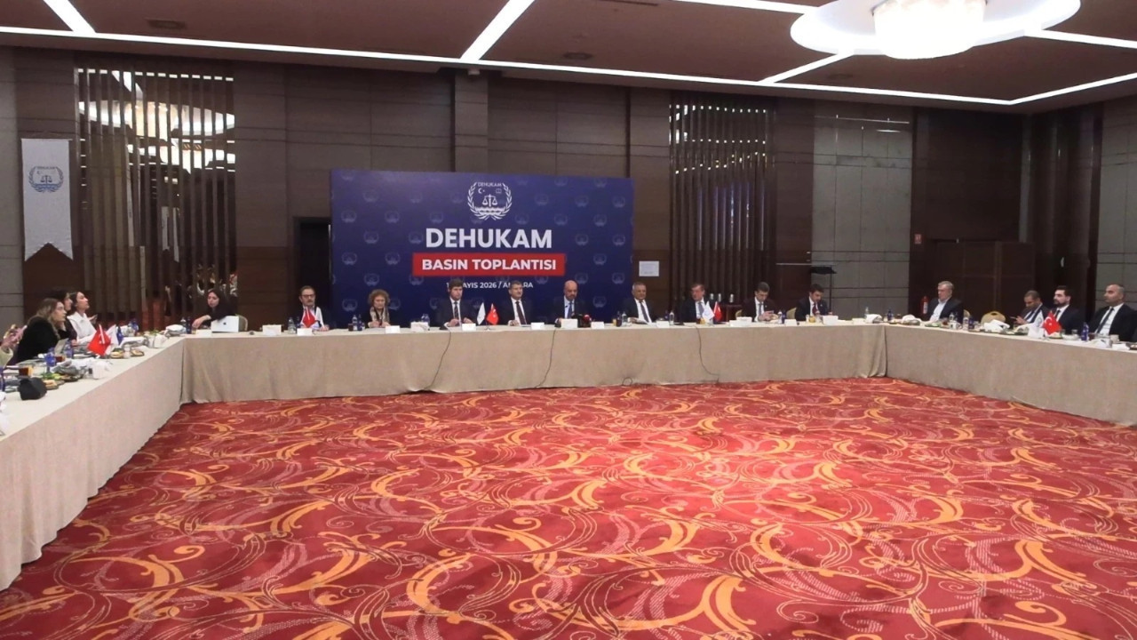 DEHUKAM Türk Deniz Yetki Alanları Kanun Taslağını değerlendirdi