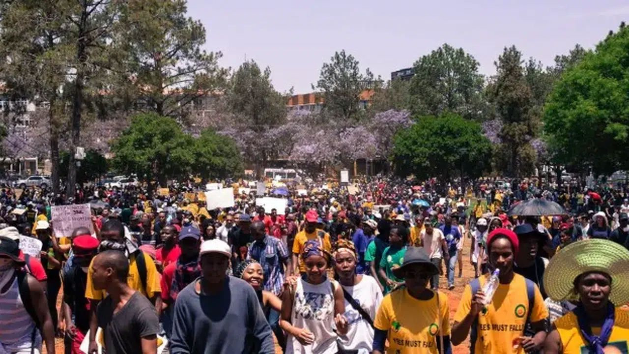Gana, Güney Afrika'daki 300 vatandaşını tahliye edecek
