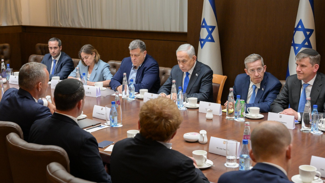 İsrail Başbakanı Netanyahu'dan kritik görüşme! Masada hangi başlıklar vardı?