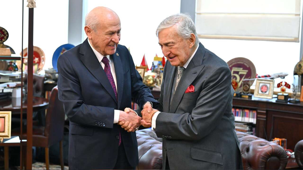 Koç Ailesi, Devlet Bahçeli'ye hediye etti! İşte sırrı ve dudak uçuklatan değeri