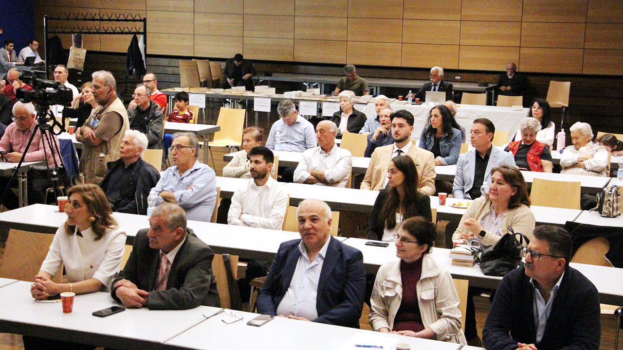 Gurbette dil, kimlik ve gelecek: Türkçe Vatandır