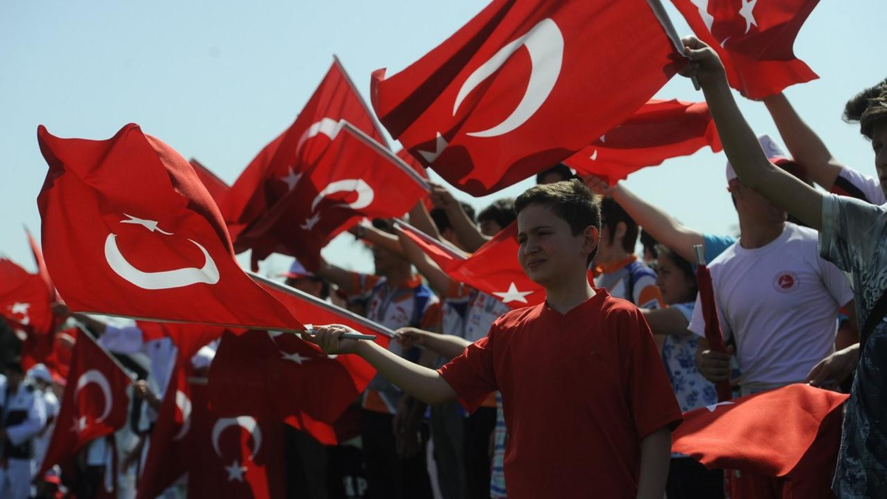 19 Mayıs Salı günü resmi tatil mi? 19 Mayıs Salı günü okullar tatil mi?