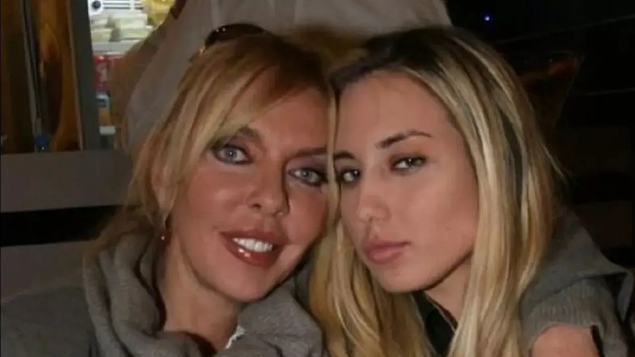 Ahu Tuğba’nın kızı kimdir? Anjelik Calvin kaç yaşında ve nereli?