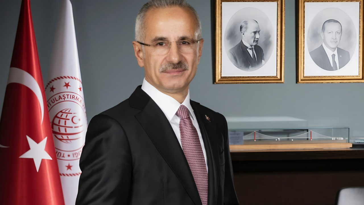 Bakan Uraloğlu açıkladı: YHT Gar- Esenboğa Havalimanı metrosu geliyor