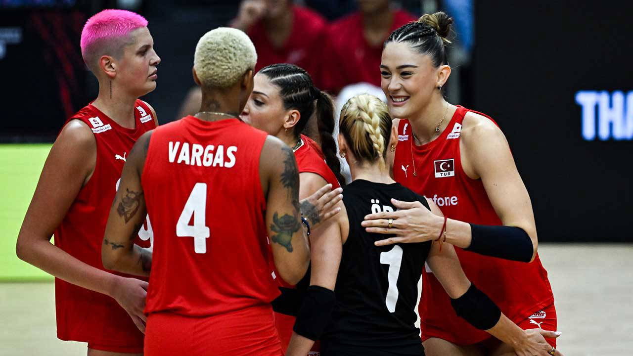 İtalya - Türkiye voleybol maçı saat kaçta ve hangi kanalda? İtalya - Türkiye voleybol maçı ne zaman?
