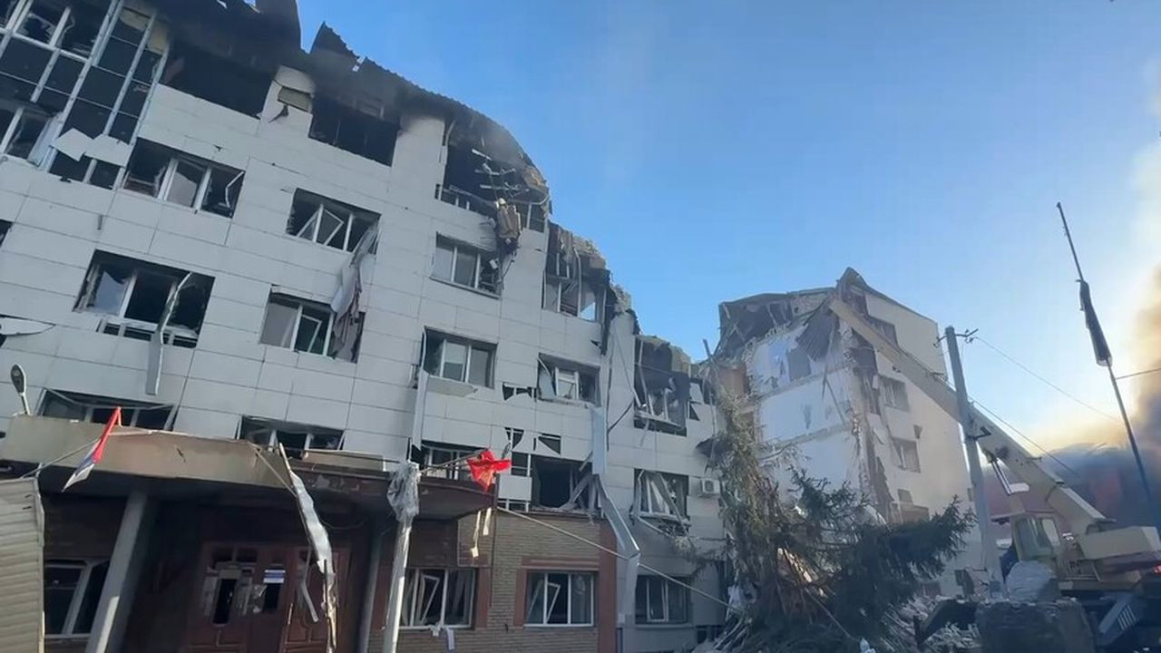 Ukrayna'nın Luhansk'taki koleje saldırısında ölü sayısı 18'e çıktı