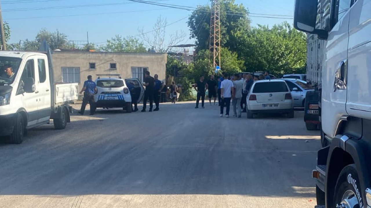 Kurban pazarında silahlı kavga çıktı! 1 ölü, 2 yaralı var